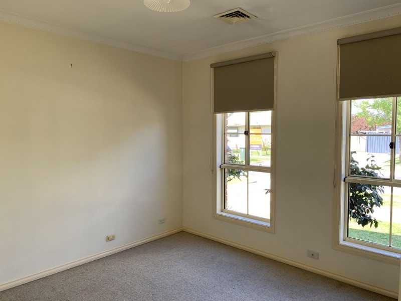 27 Wackett Street, Laverton VIC 3028