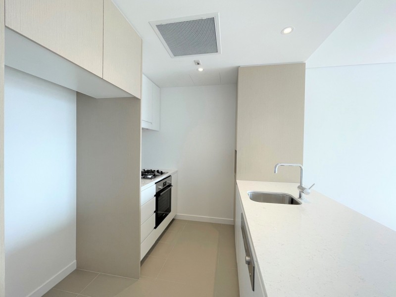20906/320 MacArthur Avenue, Hamilton QLD 4007