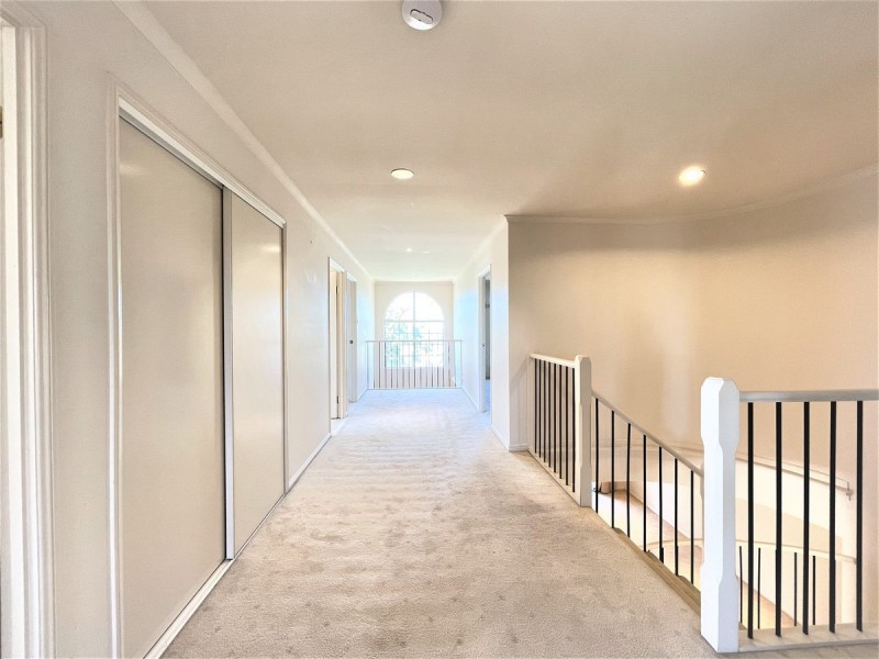 112 Chesterfield Crescent, Kuraby QLD 4112