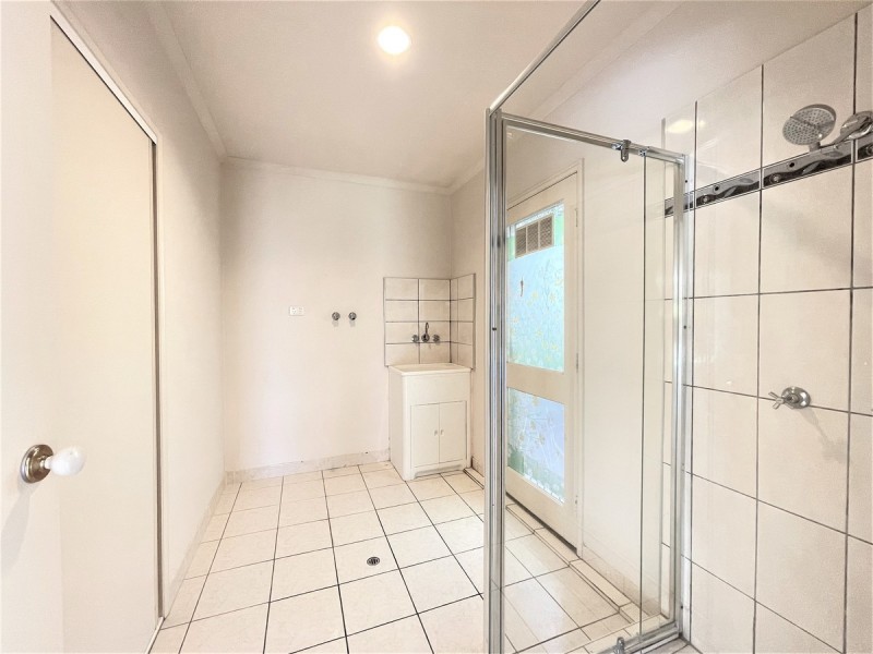 112 Chesterfield Crescent, Kuraby QLD 4112