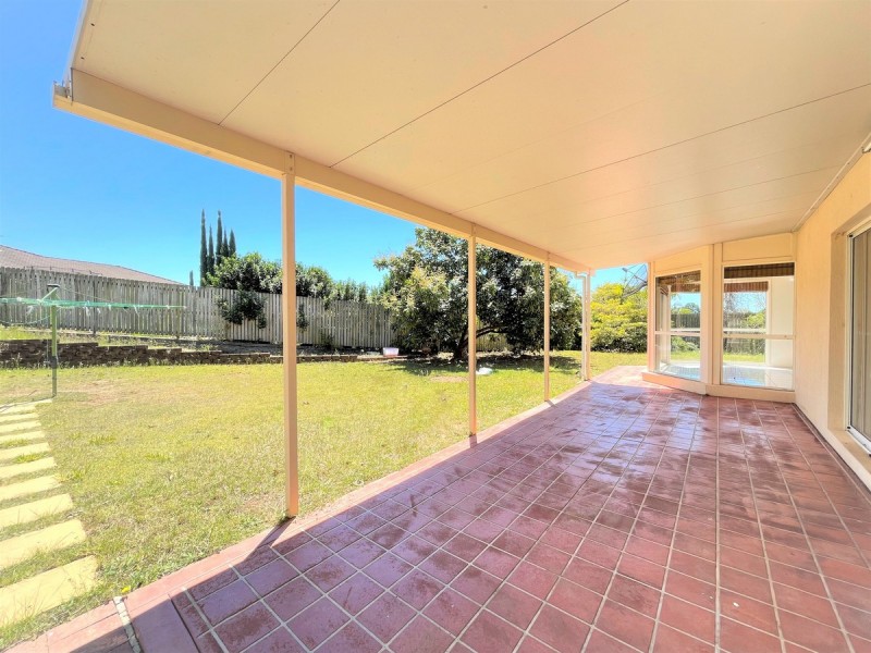 112 Chesterfield Crescent, Kuraby QLD 4112