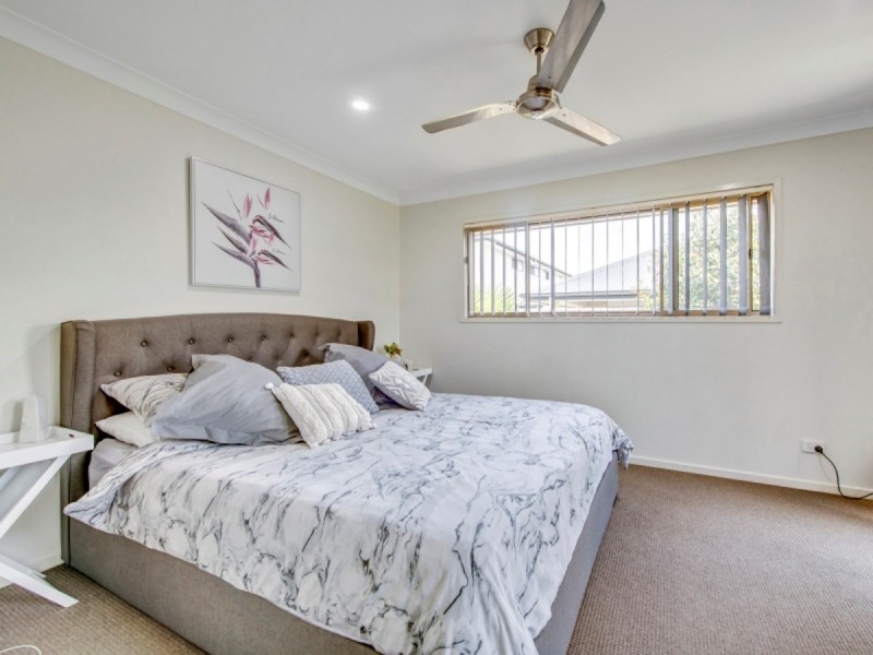 61 Woodrose Circuit, Pimpama QLD 4209