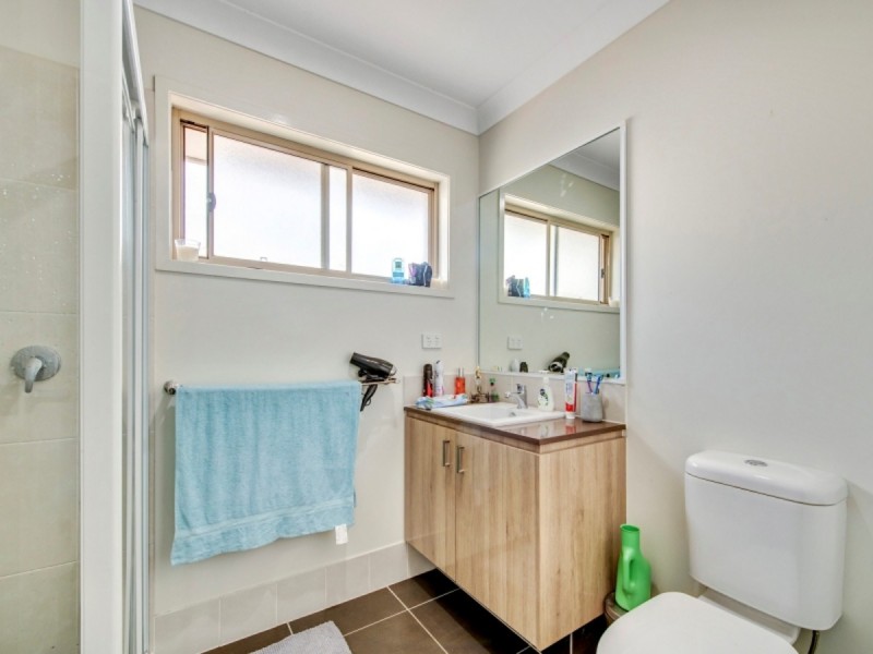 61 Woodrose Circuit, Pimpama QLD 4209