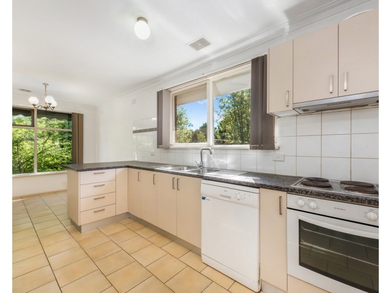 9 Odette Court, Ringwood East VIC 3135