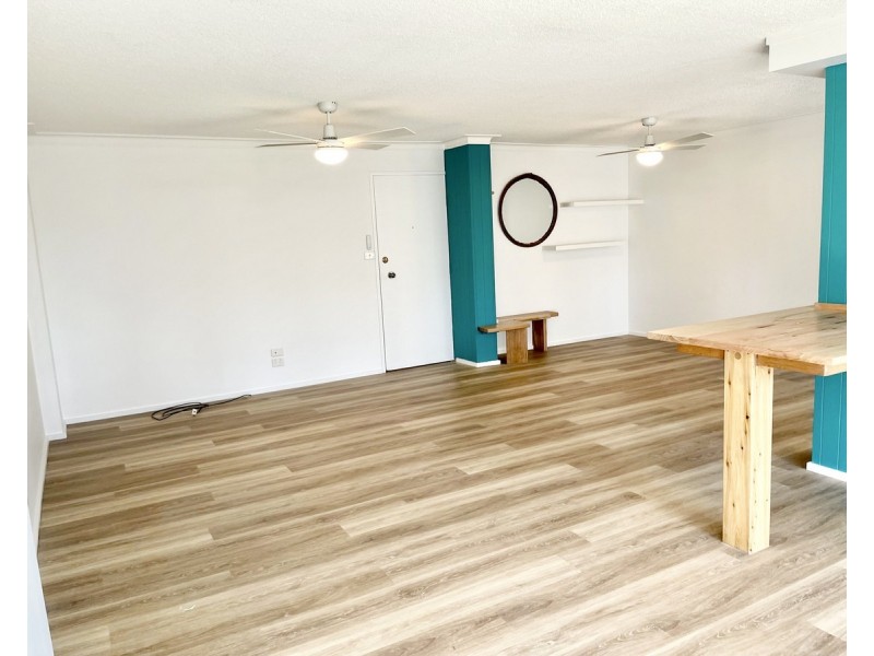 5/22-28 The Esplanade, Burleigh Heads QLD 4220