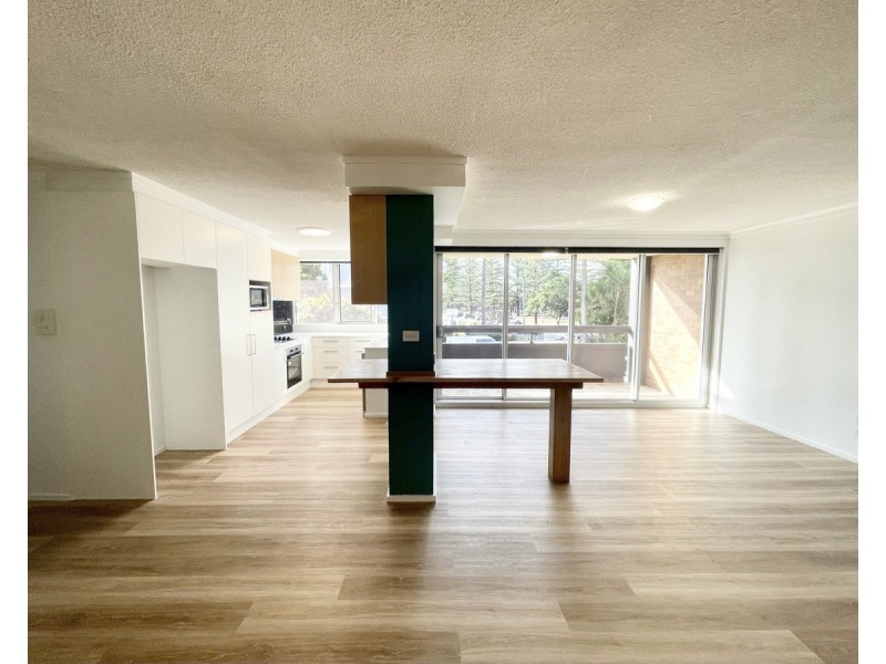 5/22-28 The Esplanade, Burleigh Heads QLD 4220