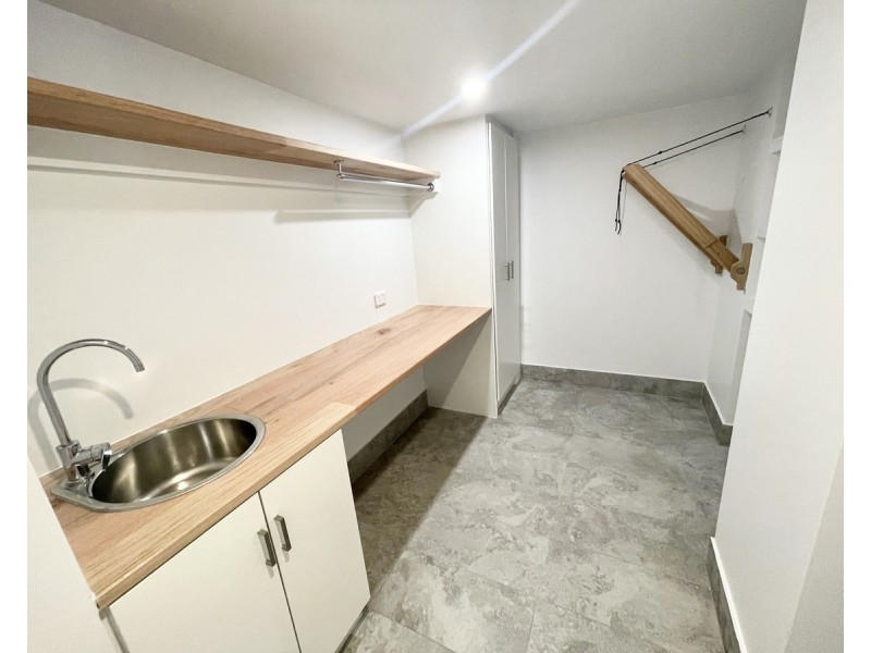 5/22-28 The Esplanade, Burleigh Heads QLD 4220