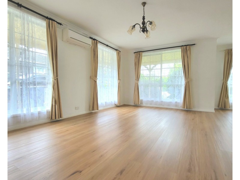 24 Warrenwood Avenue, Hoppers Crossing VIC 3029