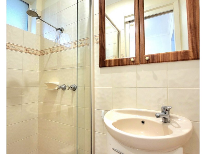 24 Warrenwood Avenue, Hoppers Crossing VIC 3029