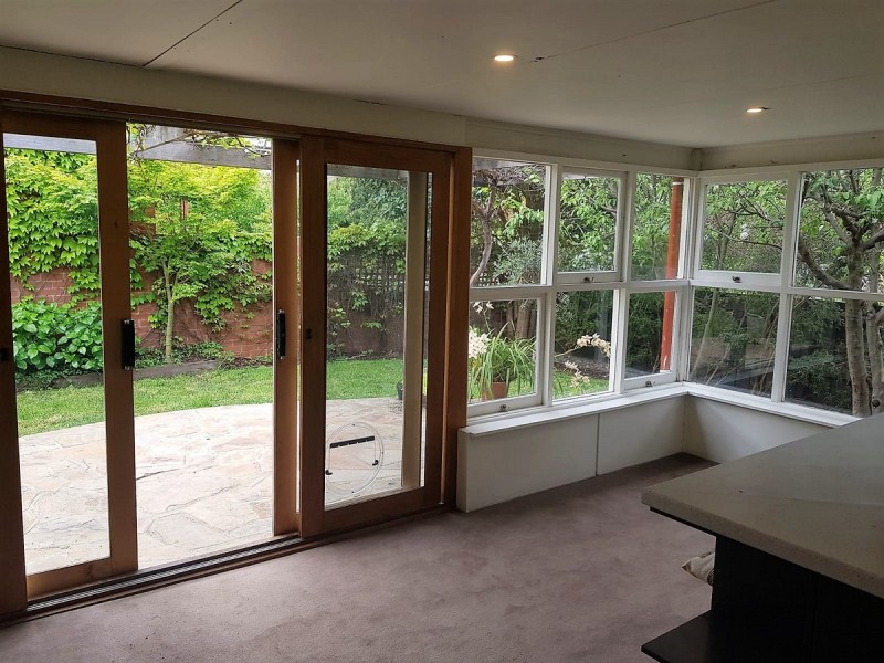 19 Strasbourg Road, Rosanna VIC 3084
