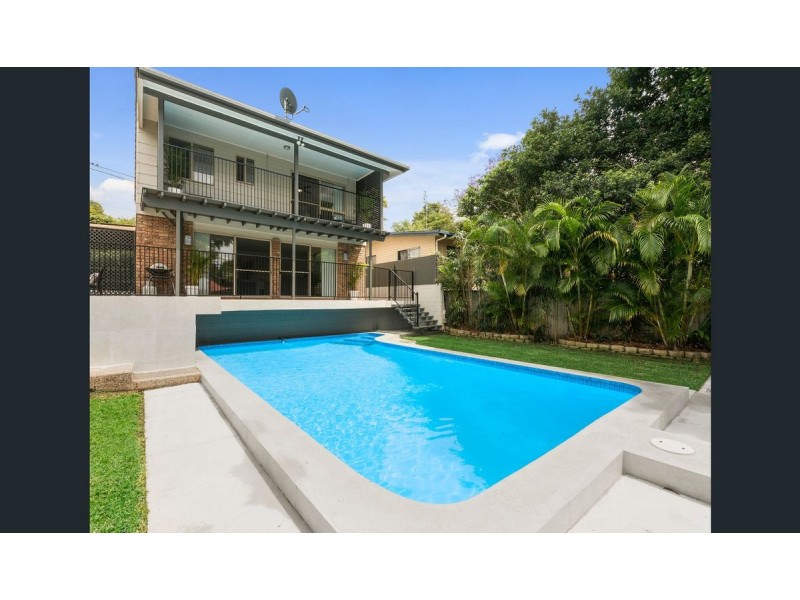 38 Dandar Drive, Southport QLD 4215