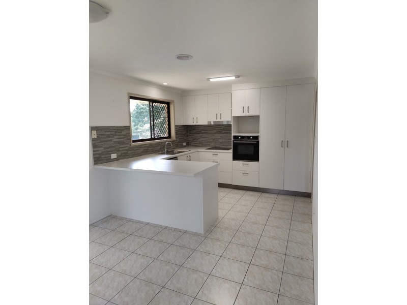 45 Bayley Road, Pine Mountain QLD 4306