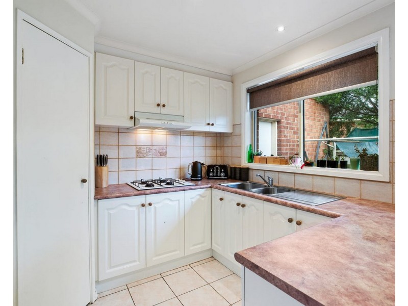 2/45 Valleyview Drive, Rowville VIC 3178