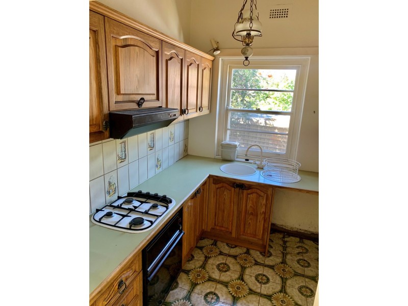 9 Iris Road, Glen Iris VIC 3146