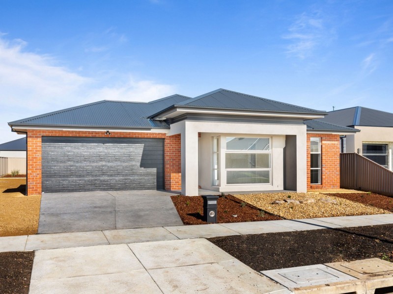 29 Fragrant Drive, Lara VIC 3212