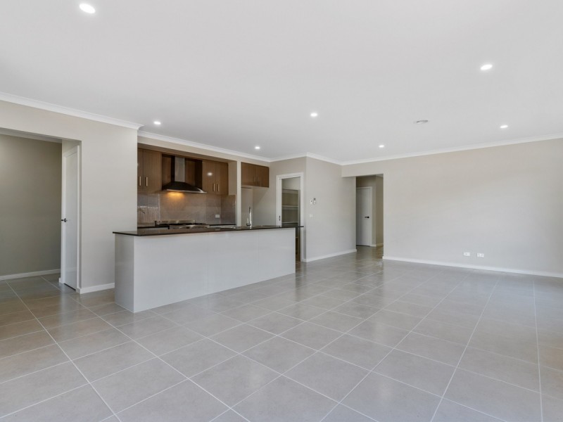 29 Fragrant Drive, Lara VIC 3212