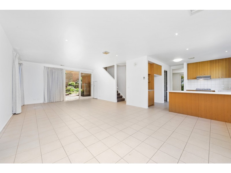 38 Bundoran Avenue, Mont Albert North VIC 3129