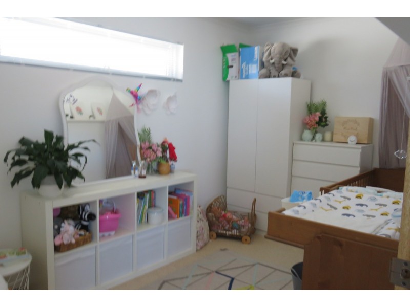 6 Uriah Place, West Lakes Shore SA 5020