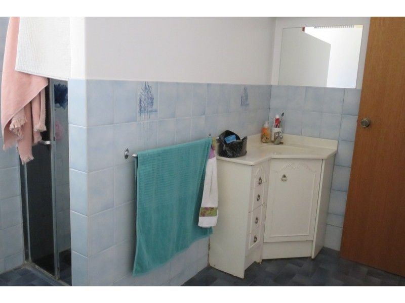 6 Uriah Place, West Lakes Shore SA 5020