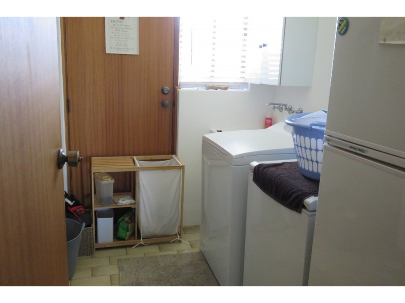 6 Uriah Place, West Lakes Shore SA 5020