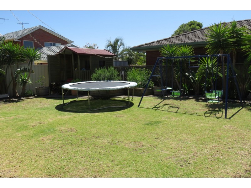 6 Uriah Place, West Lakes Shore SA 5020