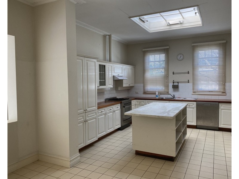 1671-1673 Malvern Road, Glen Iris VIC 3146