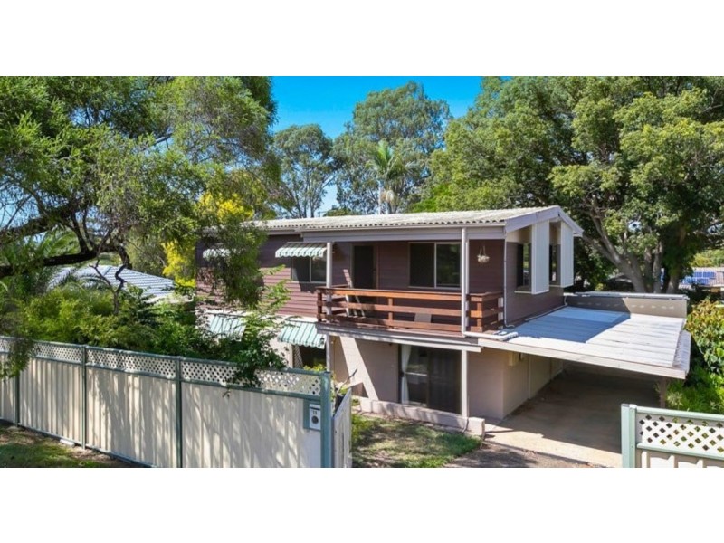 15 Dawn Crescent, Thornlands QLD 4164