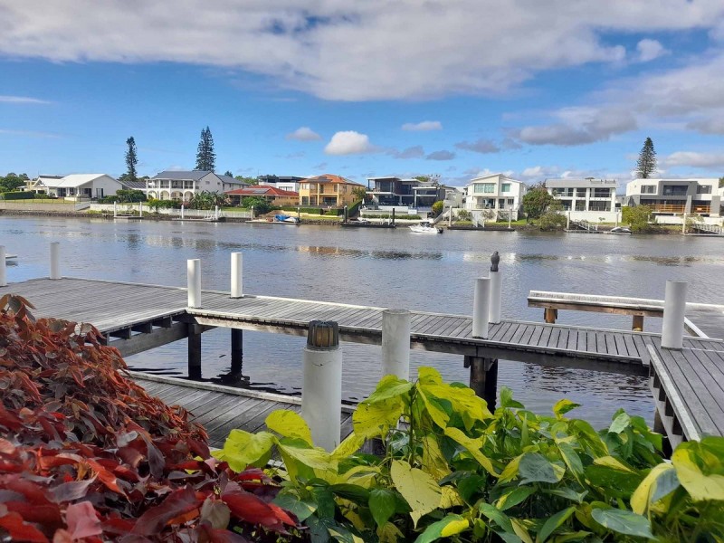 37/7 Campbell Street, Bundall QLD 4217