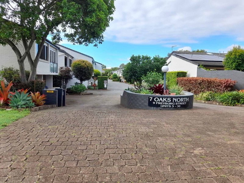 37/7 Campbell Street, Bundall QLD 4217