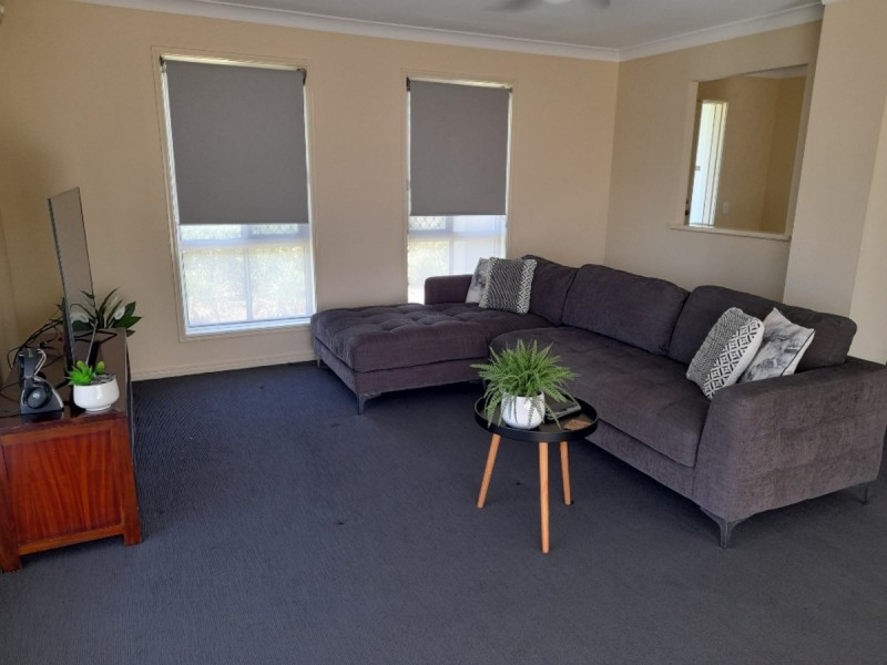 28 Daintree Drive, Parkwood QLD 4214