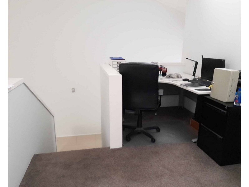 10/9 Freyburg Street, Bundall QLD 4217