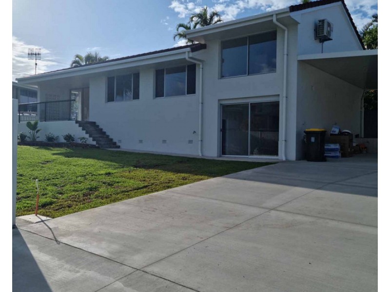 1 Long Beach Avenue, Coolum Beach QLD 4573