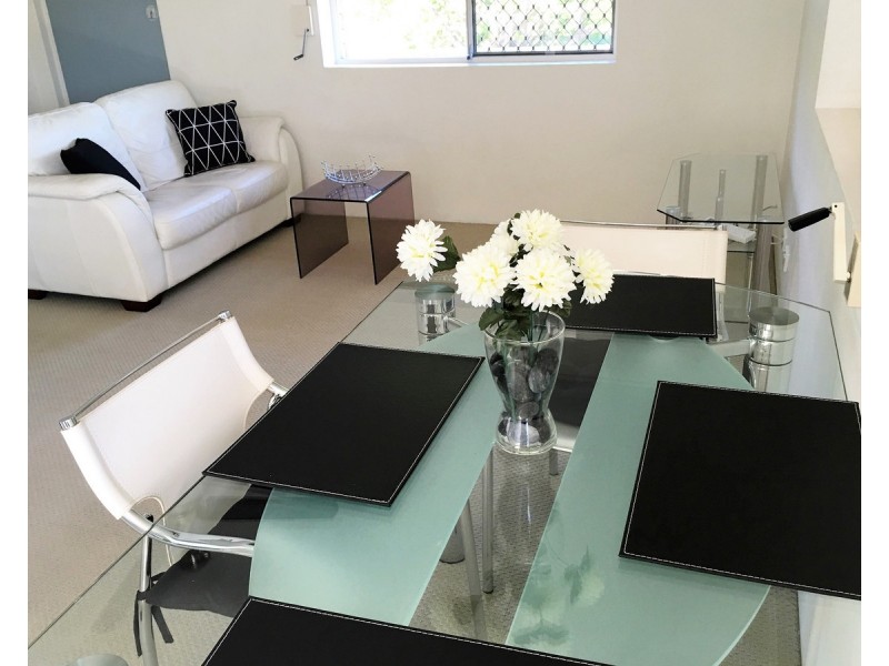 4/2 Northumbria Road, Boondall QLD 4034