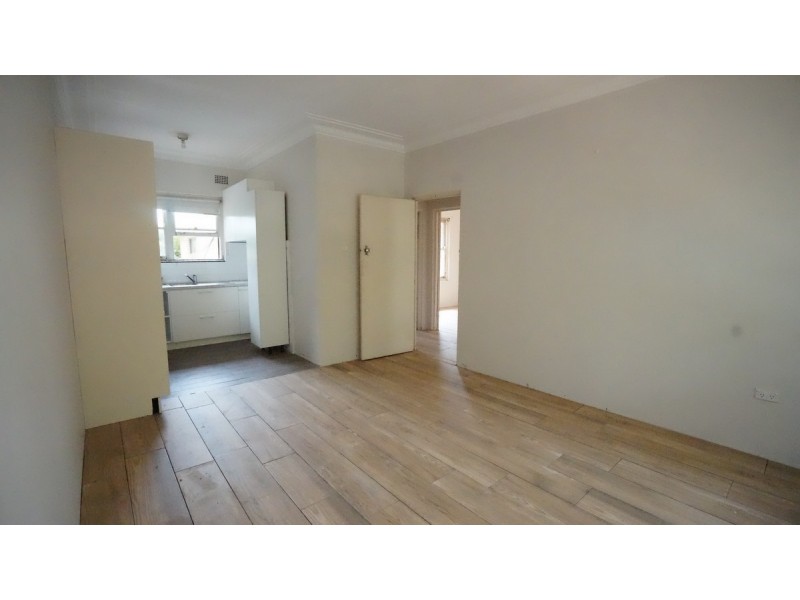 7/18 Eighth Avenue, Campsie NSW 2194