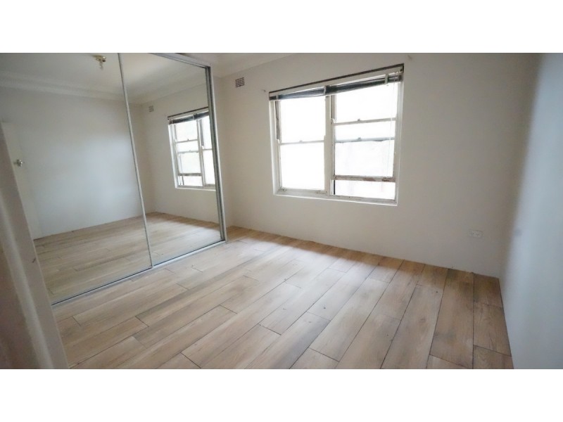 7/18 Eighth Avenue, Campsie NSW 2194