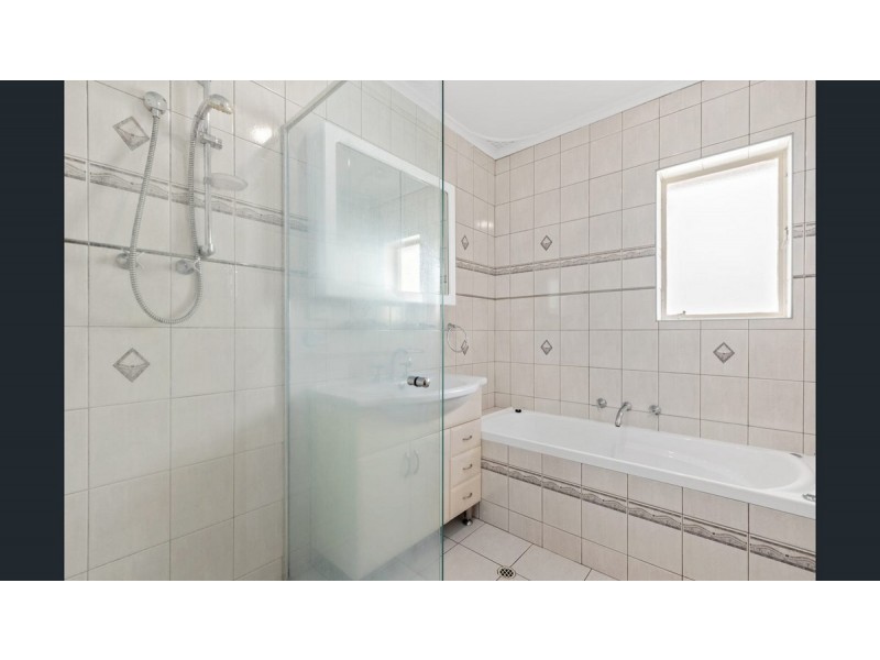 2 Egras Avenue, Fulham Gardens SA 5024