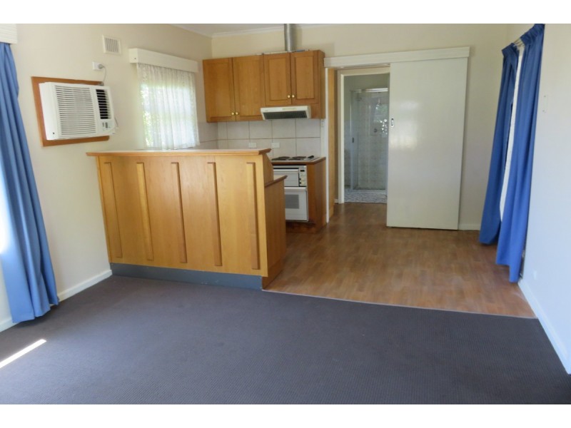 18 Claire Street, Ridgehaven SA 5097