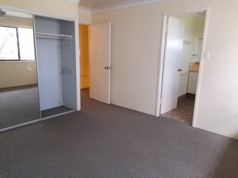 21/7 Campbell Street, Bundall QLD 4217