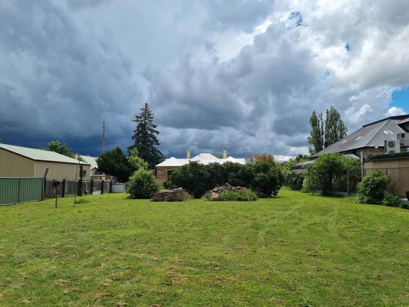 96 Endsleigh Avenue, Orange NSW 2800