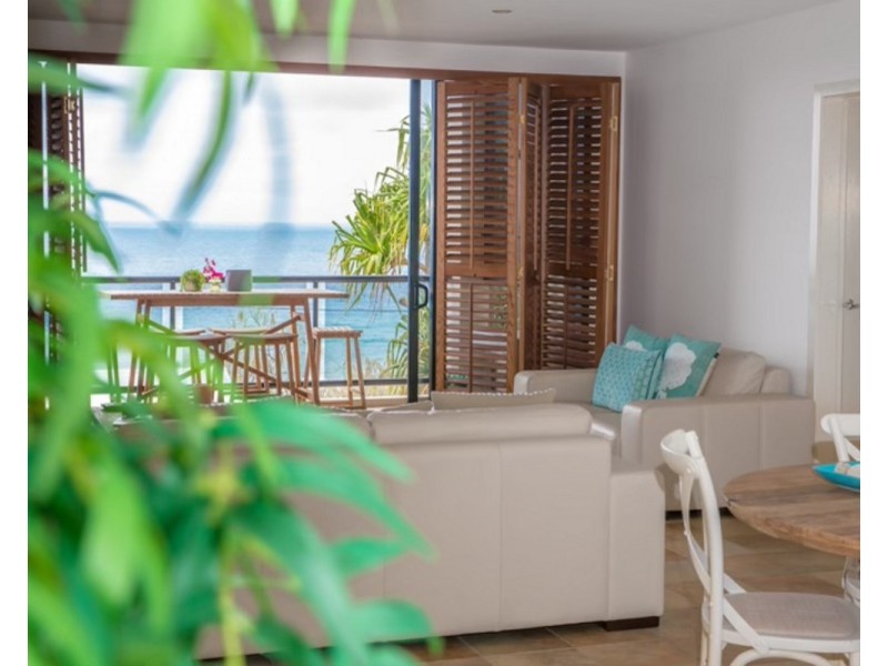6/1 Tingira Crescent, Sunrise Beach QLD 4567