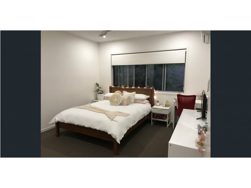 24 Currumbin Chase, Currumbin QLD 4223