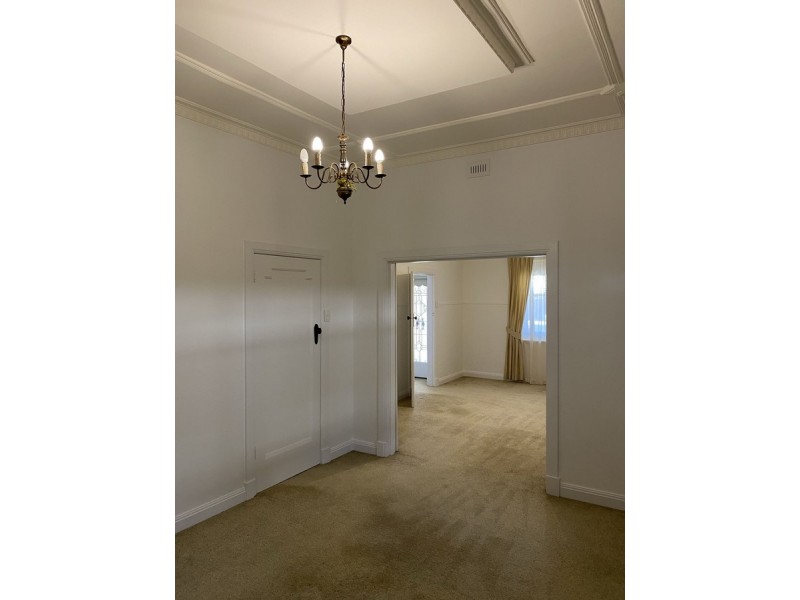 23 Forest Avenue, Black Forest SA 5035