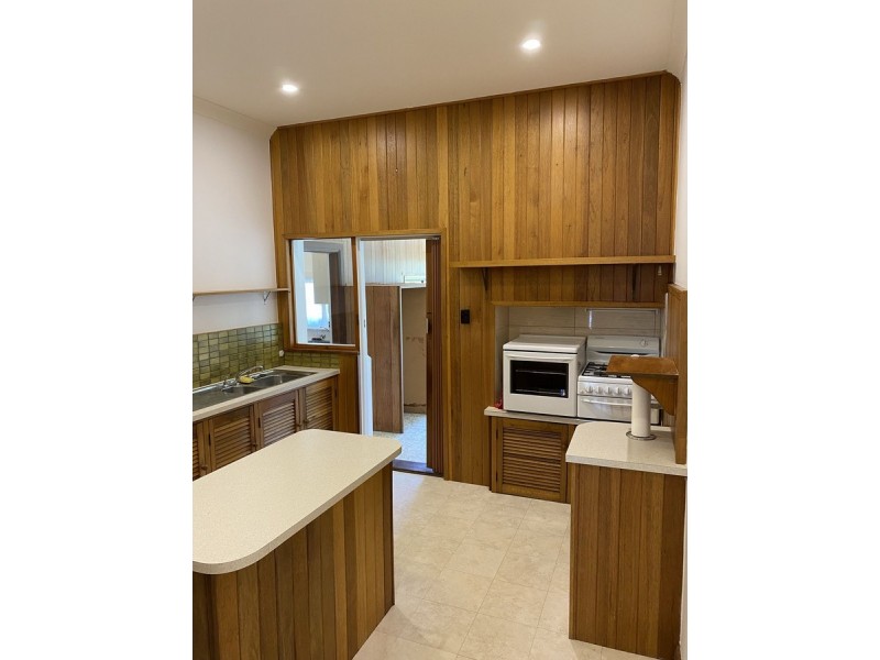 23 Forest Avenue, Black Forest SA 5035