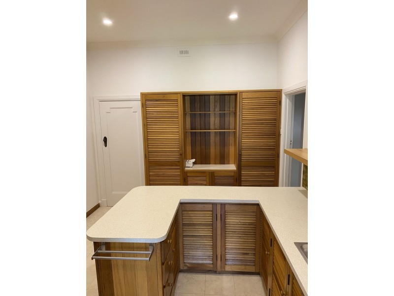 23 Forest Avenue, Black Forest SA 5035