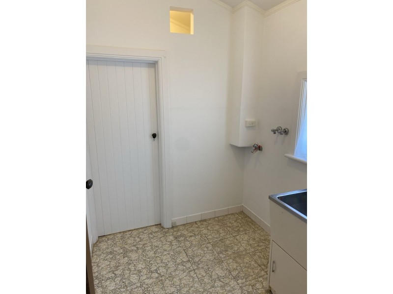 23 Forest Avenue, Black Forest SA 5035