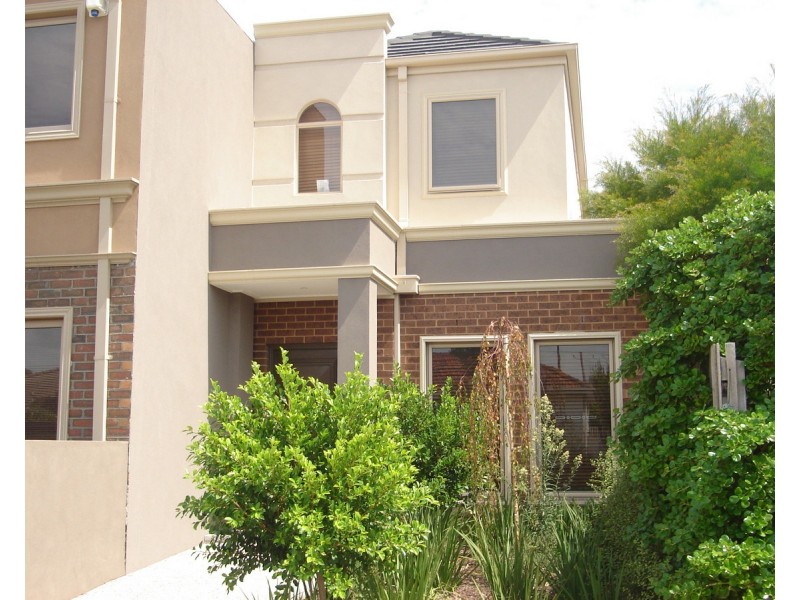 E/1 Hennessy Street, Brunswick VIC 3056