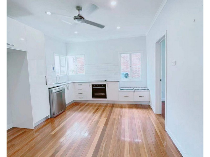 41 Witton Road, Indooroopilly QLD 4068