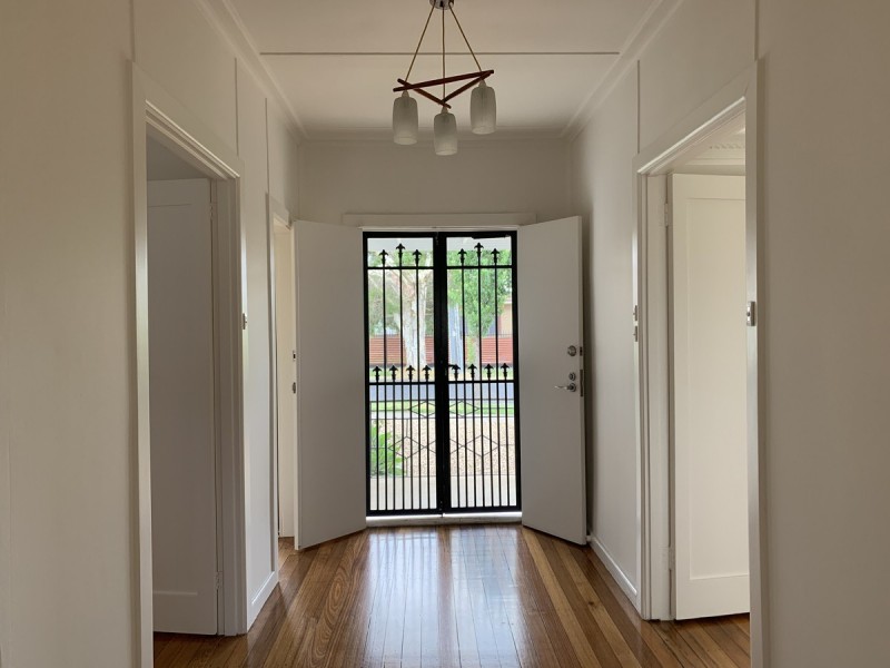 1/21 Oberon Avenue, St Albans VIC 3021
