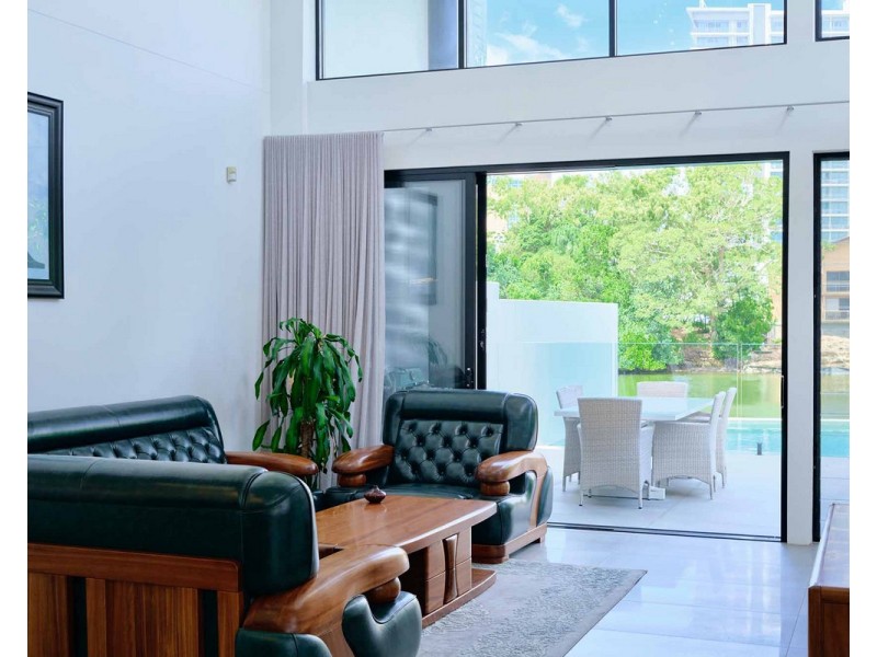 48B Paradise Island, Surfers Paradise QLD 4217