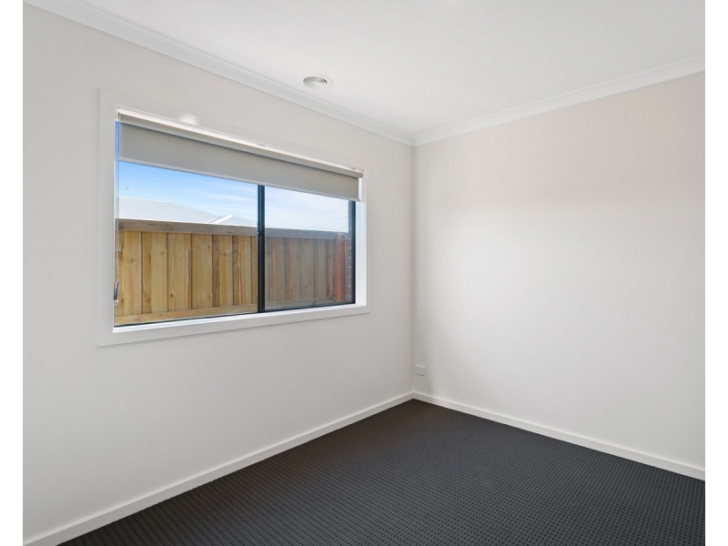 24 Layla Crescent, Tarneit VIC 3029